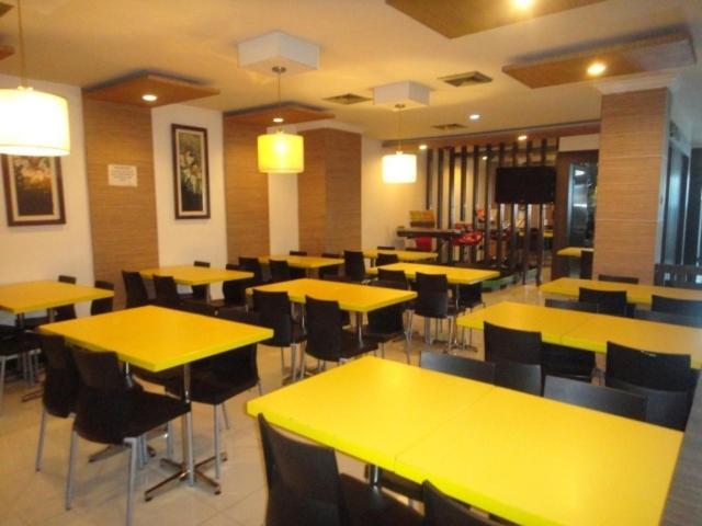Karsa Utama Hotel Jakarta Exterior foto