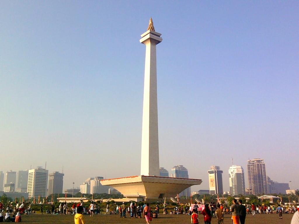Karsa Utama Hotel Jakarta Exterior foto